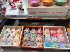 -泡泡玛特POPMART(蓝色港湾店)