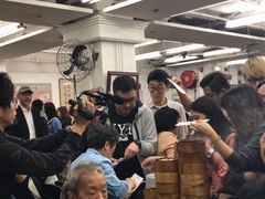 等位区-香港蓮香樓(中環店)