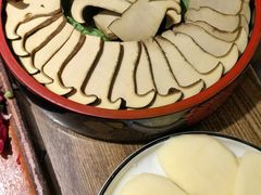 -贵厨酸汤牛肉(小十字店)