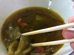 -越洋肖氏老米线(杨家坪店)