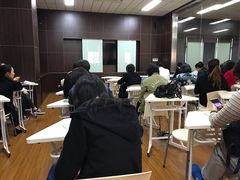 -上海市浦东外事服务学校