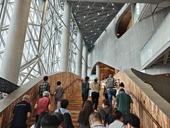 -虹桥艺术中心