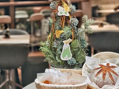 -潮一不贰·法式甜品·生日蛋糕·西式简餐(外滩店)