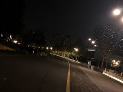 -南京眼步行桥