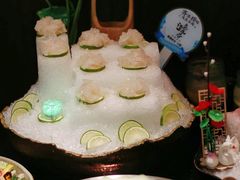 -得意咚瓜·顺德鱼生·冬瓜火锅(深圳首店)