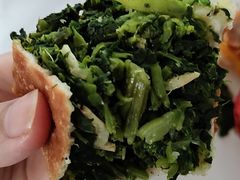 虾皮野菜盒子-玉华台饭庄(裕中西里小区店)