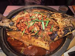 -鸣记脆皮烤鱼·海鲜烤鱼(三八广场店)