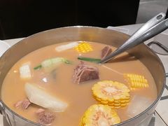 -肥仔文澳门猪骨煲(南京西路店)