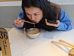 -镇南锅盖面馆(解放路店)