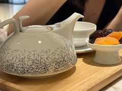 雪山荔枝白茶-théATRE 茶聚场(王府中環店)