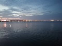 -上海滴水湖皇冠假日酒店
