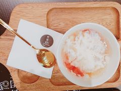 鲜奶雪耳炖木瓜-炖物24章·顺时轻养茶(杭州大厦店)