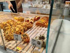 芥末爆汁肠仔包-BreadTalk面包新语·烘焙蛋糕(海珠丽影广场店)