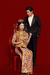 -雪中彩影婚纱摄影·微光艺术中心