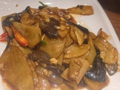 -那家老院子东北菜·饺子·小鸡炖蘑菇(艳华街店)