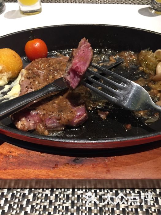 西堤厚牛排(长沙海信店)的点评