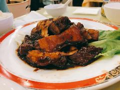 鱿鱼红烧肉-小实惠嘉(威海路店)