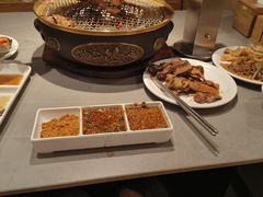 -山焱·炭火自助烤肉(周浦万达店)