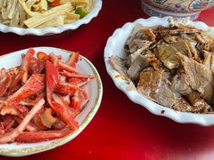 -金杨拉面王小吃面馆·牛三宝面·红烧牛肉粉