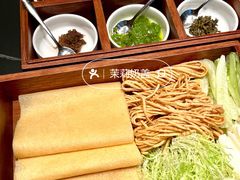 -五谷丰登农家院·地道胶东菜·海鲜烧烤(威海店)