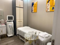 -时尚妈咪产后修复中心