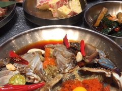 -草家酱蟹炭火烤肉店(珲春南路一店)