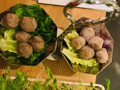 -左庭右院鲜牛肉火锅(浦江欢乐颂店)