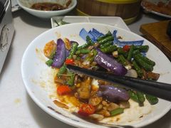 -小菜园新徽菜(连云港海州吾悦店)
