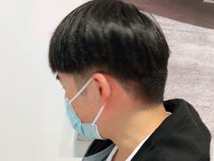 -TESLA 特斯拉(深圳观澜特斯拉直营钣喷中心)