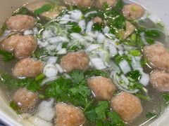 -何胖子丸子汤(南海街店)