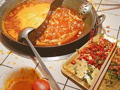 -热火朝天鲜切牛肉火锅(南强街巷店)