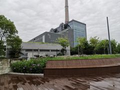 -上海当代艺术博物馆-地面停车场