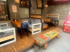 -苹果树下艺术餐厅(宋庄店)