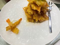 -鞍山大白鲨美食酒店