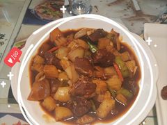 土豆烧牛肉-乡间好味私家菜(总店)
