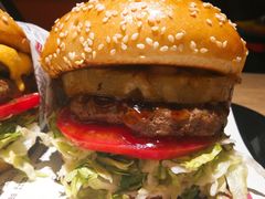 -The Habit Burger Grill 哈比特汉堡(复兴soho店)