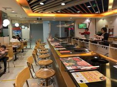 -呷哺呷哺(世贸.工三店)