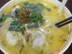 -五谷渔粉(区庄店)