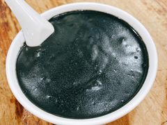 黑芝麻糊-沙湾姜埋奶(兴新包店)
