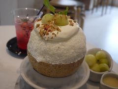 蜜瓜雪冰-Cheevit Cheeva(Sirimangkalajarn)