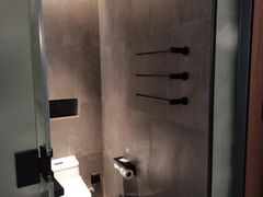 -舍居智能酒店(深圳宝安翻身地铁站店)