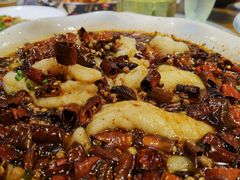 招牌水煮巴沙鱼-蜀宴小调·精致家常菜(来福士店)