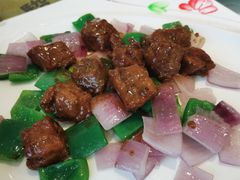 黑椒牛仔粒-骏莱海鲜鱼港(五角场店)