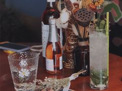 -TiKi餐厅酒吧