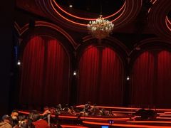 -交通银行前滩31演艺中心