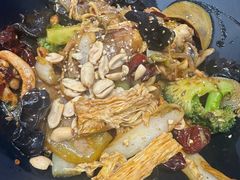 -醉人椒麻辣香锅(王府井喜悦店)