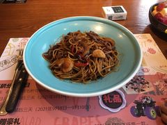 黑椒牛柳炒意面-绿茵阁西餐厅(佰港城店)