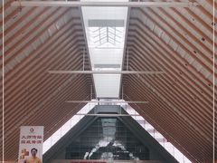 -晋江动车站