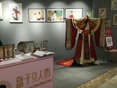 -杭州西湖银泰百货