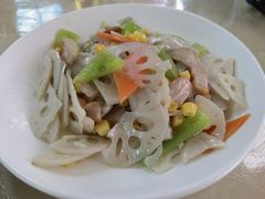 -芸海阁·农家私房菜(沙家浜景区出口店)